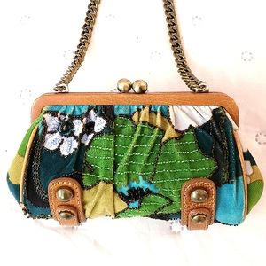 Isabella Fiore kisslock mini bag